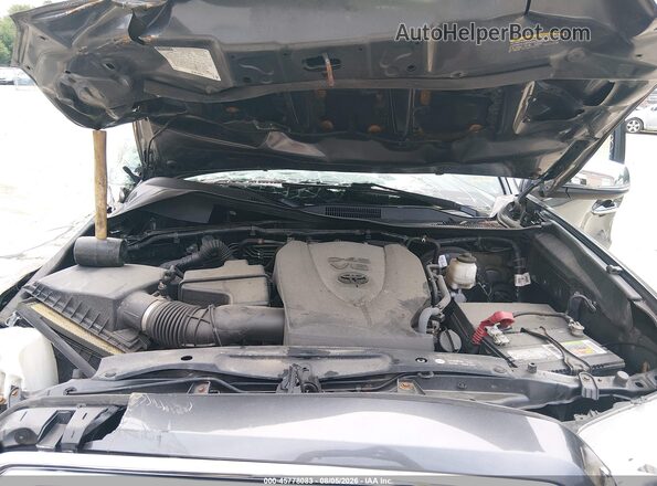 3TMGZ5AN8JM154529 2018 TOYOTA TACOMA Gray Widok z tyłu