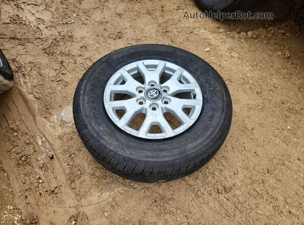 3TMKB5FN1TM068022 2026 TOYOTA TACOMA Черный Вид подкапотного пространства
