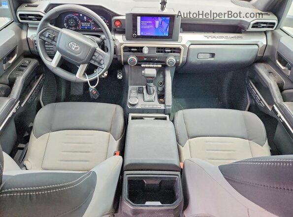 3TMKB5FN2RM015340 2024 TOYOTA TACOMA Silver წინა პანელის ხედი