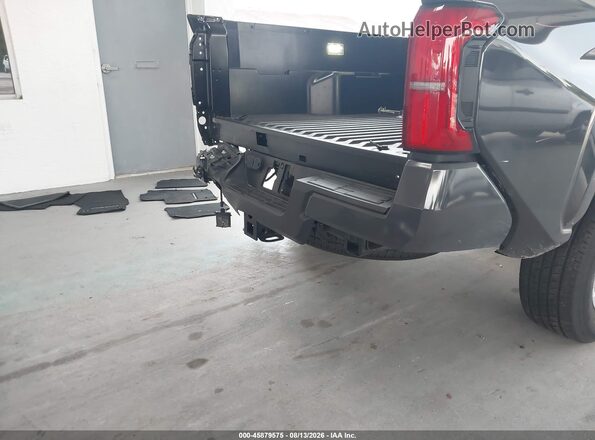3TMKB5FN2SM027851 2025 TOYOTA TACOMA Gray Widok z przodu