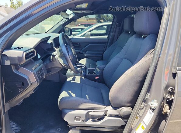 3TMKB5FN3RM023169 2024 TOYOTA TACOMA Gray Vista interior delantera