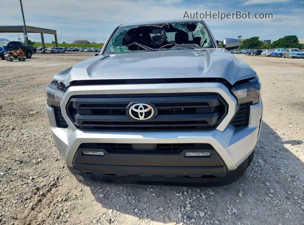 3TMKB5FN3SM041838 2025 TOYOTA TACOMA Silver Front view