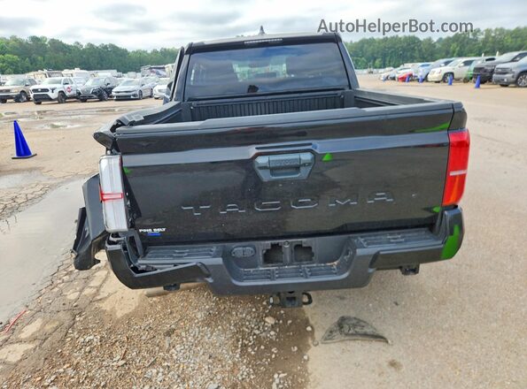 3TMKB5FN4RM003867 2024 TOYOTA TACOMA Black Հետևի տեսք
