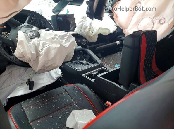 3TMKB5FN5TM064748 2026 TOYOTA TACOMA White Առջևի վահանակի տեսք