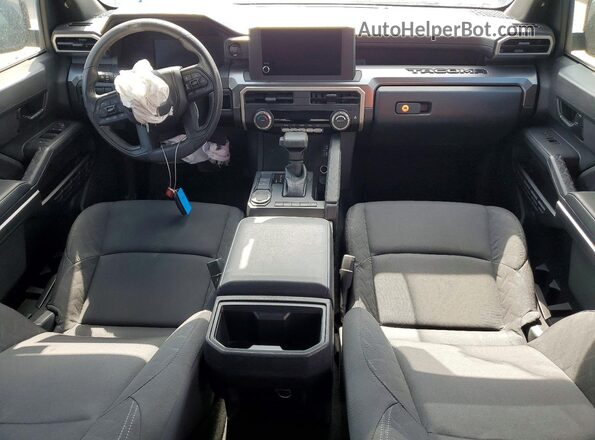 3TMKB5FN8RM005055 2024 TOYOTA TACOMA Gray Widok deski rozdzielczej