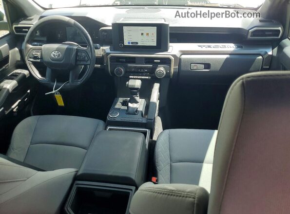 3TMKB5FN8SM048705 2025 TOYOTA TACOMA White წინა პანელის ხედი