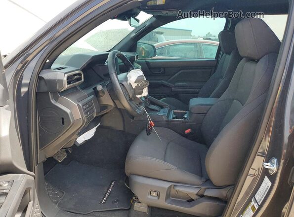 3TMKB5FNXSM039536 2025 TOYOTA TACOMA Угольный Вид салона спереди