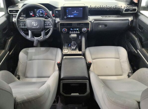3TMKB5FNXSM047202 2025 TOYOTA TACOMA Silver Dashboard view