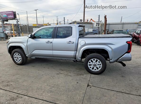 3TMKB5FNXTM069993 2026 TOYOTA TACOMA Silver Հետևի տեսք