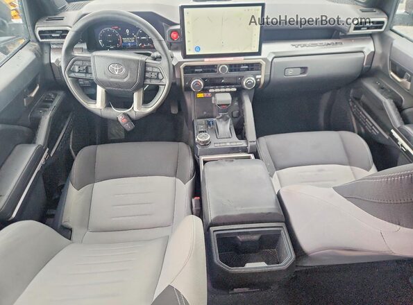 3TMLB5JN0SM097571 2025 TOYOTA TACOMA Green Առջևի վահանակի տեսք