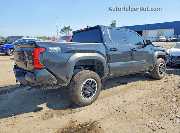 3TMLB5JN0TM223512 2026 TOYOTA TACOMA Черный Задняя правая четверть