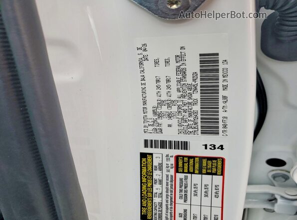 3TMLB5JN0TM264383 2026 TOYOTA TACOMA White Вид підкапотного простору