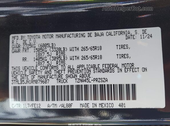 3TMLB5JN1RM079607 2024 TOYOTA TACOMA Gray ძრავის განყოფილების ხედი