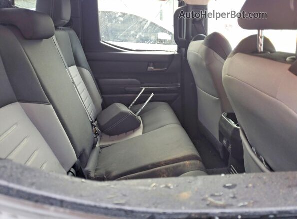3TMLB5JN2RM029315 2024 TOYOTA TACOMA Green Widok tylnych siedzeń