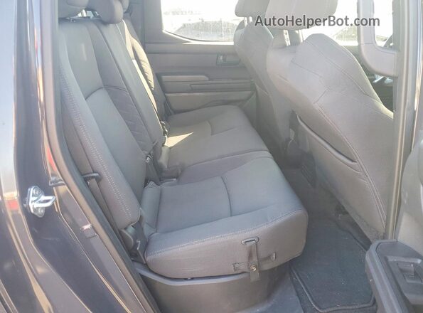 3TMLB5JN3RM035978 2024 TOYOTA TACOMA Серый Вид задних сидений