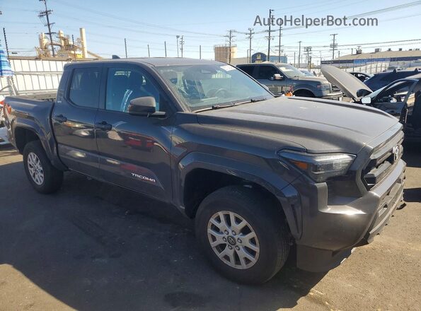 3TMLB5JN3RM035978 2024 TOYOTA TACOMA Серый Передняя правая четверть