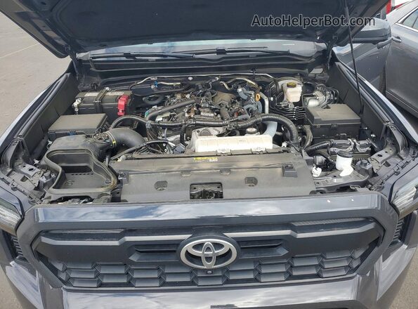 3TMLB5JN3RM057561 2024 TOYOTA TACOMA Серый Вид задней части салона