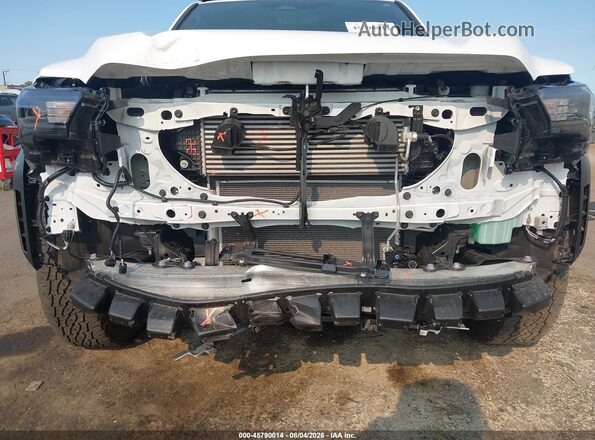 3TMLB5JN4RM066172 2024 TOYOTA TACOMA White Front view