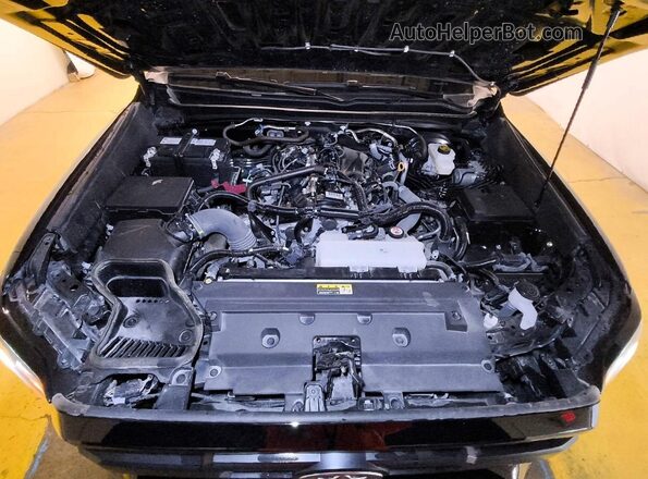 3TMLB5JN4SM107695 2025 TOYOTA TACOMA Black Widok komory silnika