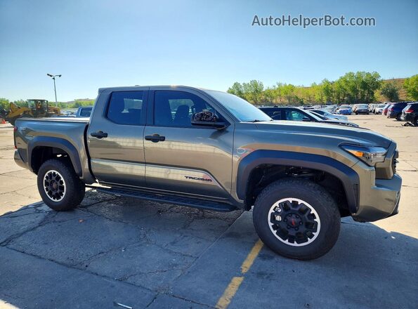 3TMLB5JN4SM207229 2025 TOYOTA TACOMA Tan წინა მარჯვენა