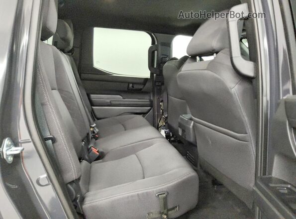 3TMLB5JN4TM229300 2026 TOYOTA TACOMA Gray Vista de los asientos traseros