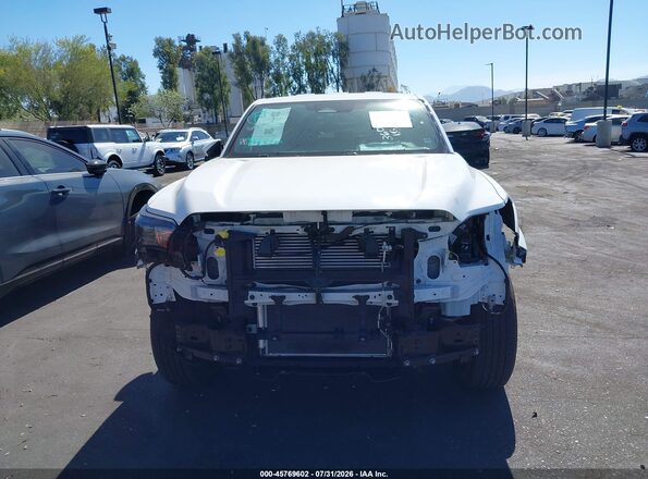 3TMLB5JN5SM110699 2025 TOYOTA TACOMA White Вид задньої частини салону