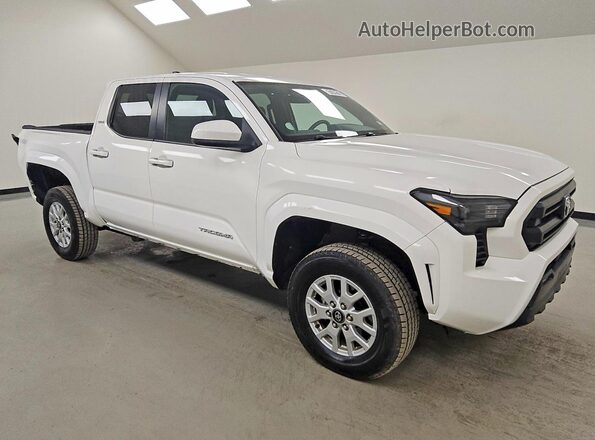3TMLB5JN6RM000951 2024 TOYOTA TACOMA White Front right