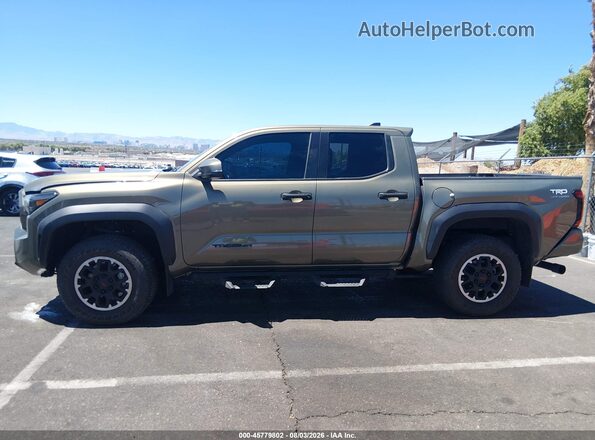 3TMLB5JN6RM025476 2024 TOYOTA TACOMA Желто-коричневый Вид задней части салона