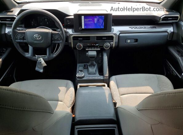 3TMLB5JN6RM079103 2024 TOYOTA TACOMA Silver Widok deski rozdzielczej