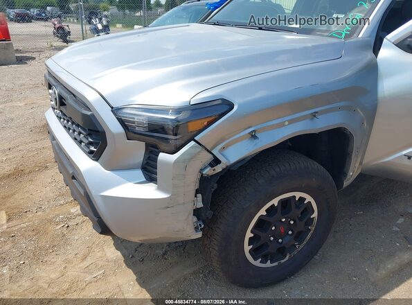 3TMLB5JN6SM105656 2025 TOYOTA TACOMA Silver Front view