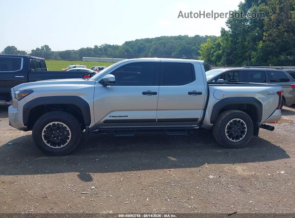 3TMLB5JN6SM112669 2025 TOYOTA TACOMA Серебряный Панорамный вид салона 360°
