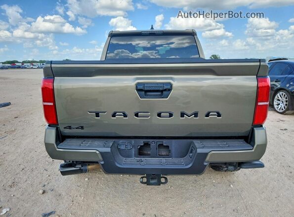 3TMLB5JN6SM172340 2025 TOYOTA TACOMA Green უკანა ხედი
