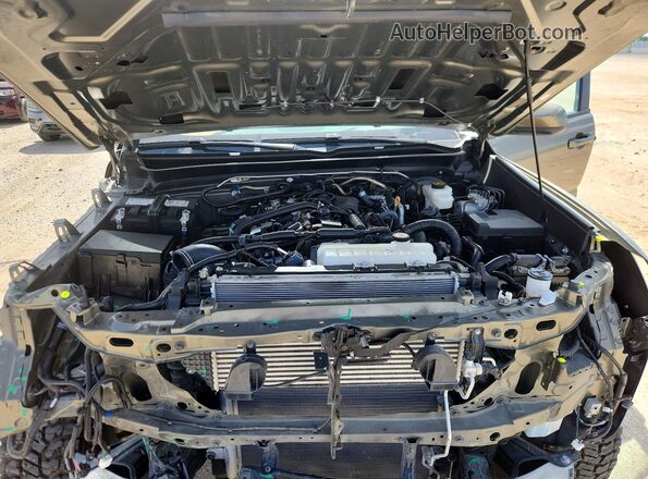 3TMLB5JN6SM172340 2025 TOYOTA TACOMA Green უკანა სალონის ხედი