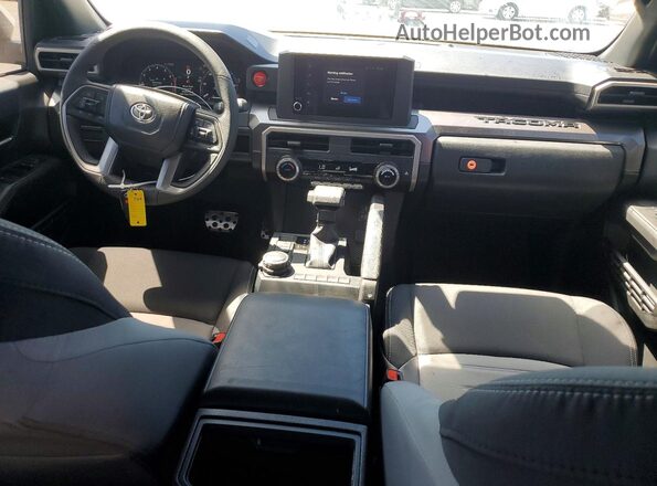 3TMLB5JN6SM202064 2025 TOYOTA TACOMA White Vista del salpicadero