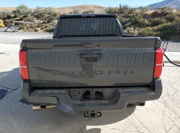 3TMLB5JN6TM270656 2026 TOYOTA TACOMA Black 