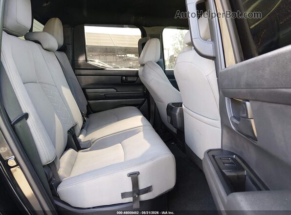 3TMLB5JN7SM110333 2025 TOYOTA TACOMA Black VIN կոդի պիտակի տեսք
