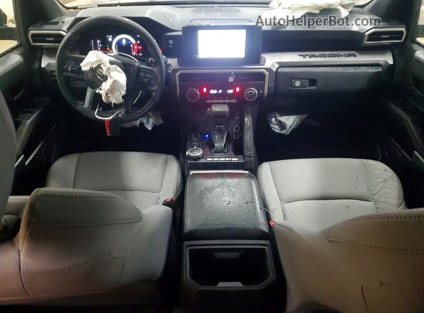 3TMLB5JN7SM194136 2025 TOYOTA TACOMA Charcoal Առջևի վահանակի տեսք