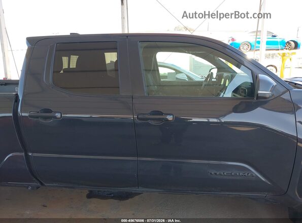 3TMLB5JN8RM017122 2024 TOYOTA TACOMA Black 360 interior view