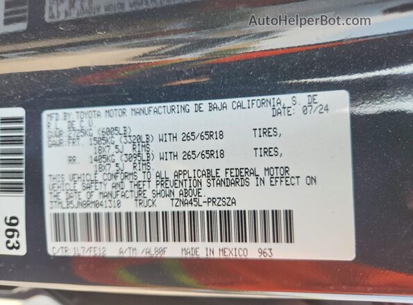 3TMLB5JN8RM041310 2024 TOYOTA TACOMA Gray VIN կոդի պիտակի տեսք
