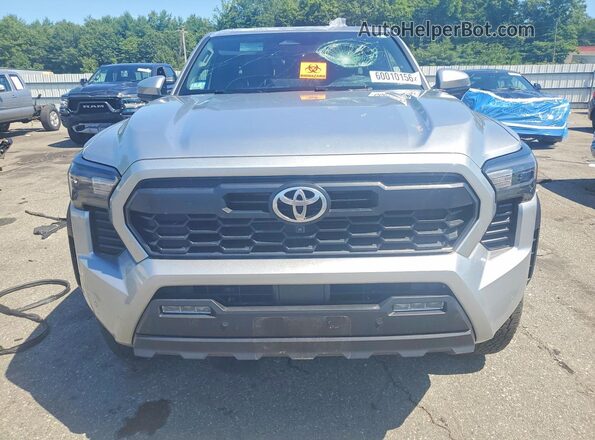 3TMLB5JN8RM054543 2024 TOYOTA TACOMA Silver Front view