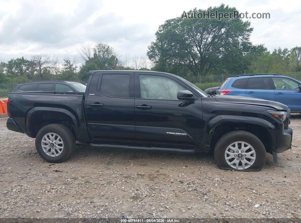 3TMLB5JN8TM228506 2026 TOYOTA TACOMA Black Vista interior trasera
