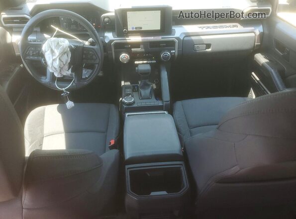 3TMLB5JN8TM238839 2026 TOYOTA TACOMA Gray Vista del salpicadero