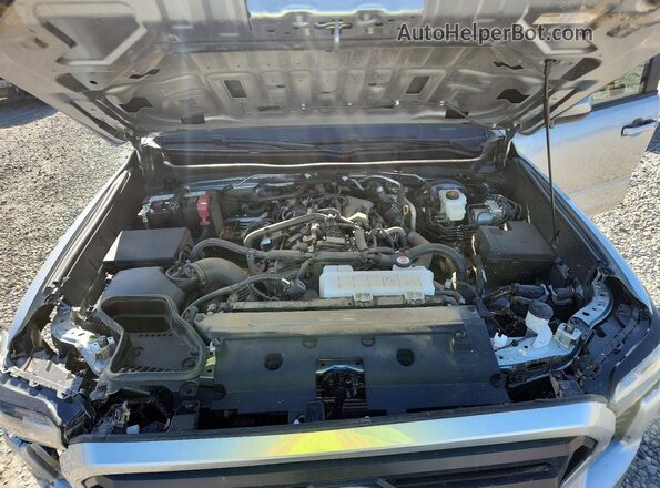 3TMLB5JN8TM243667 2026 TOYOTA TACOMA Silver უკანა სალონის ხედი