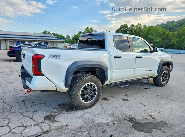 3TMLB5JN9RM045270 2024 TOYOTA TACOMA White Rear right