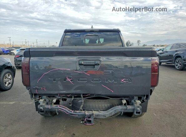 3TMLB5JN9RM082044 2024 TOYOTA TACOMA Gray Vista trasera