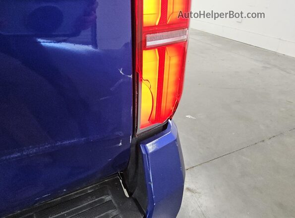 3TMLB5JN9SM104825 2025 TOYOTA TACOMA Blue Widok wnętrza 360 stopni