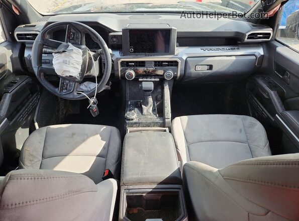 3TMLB5JN9TM216526 2026 TOYOTA TACOMA Gray წინა პანელის ხედი