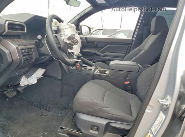 3TMLB5JNXSM121651 2025 TOYOTA TACOMA Silver Front interior view