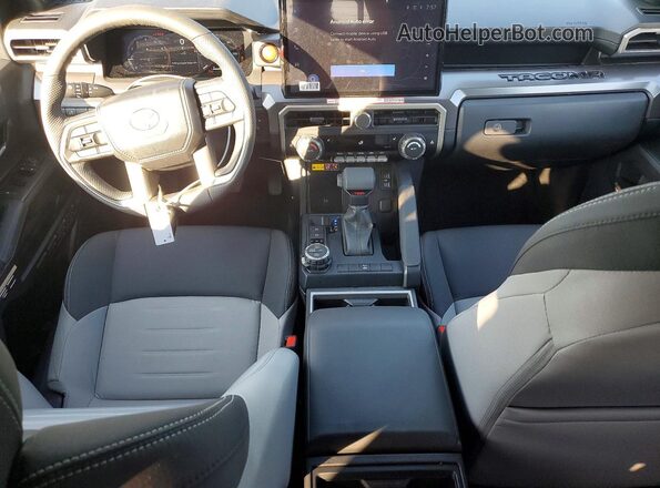 3TMLB5JNXTM238888 2026 TOYOTA TACOMA Blue Առջևի վահանակի տեսք