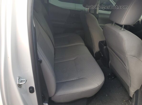 3TYAX5GN1NT067052 2022 TOYOTA TACOMA Белый Вид задних сидений